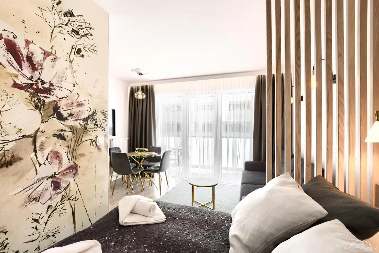 Apartamenty Promenada Kasprowicza 20 Kolobrzeg Poland